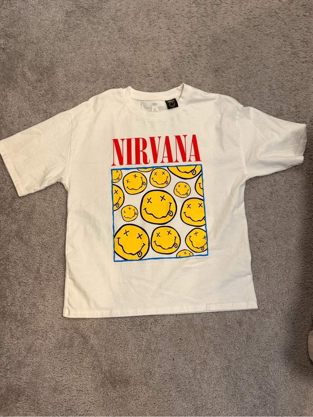 Zara x Nirvana Graphic T-Shirt White Smiley Face Tee - womens size small